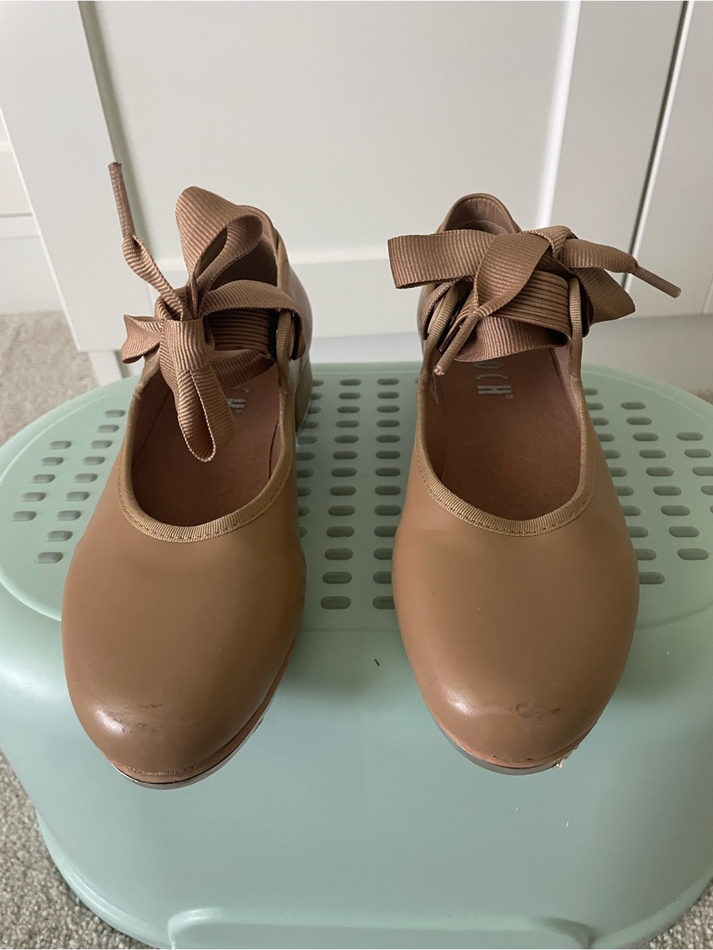 Bloch tap shoe girls size 13